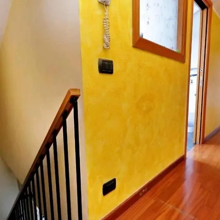 Ponte Galeria Apartament 蓬特加莱里亚